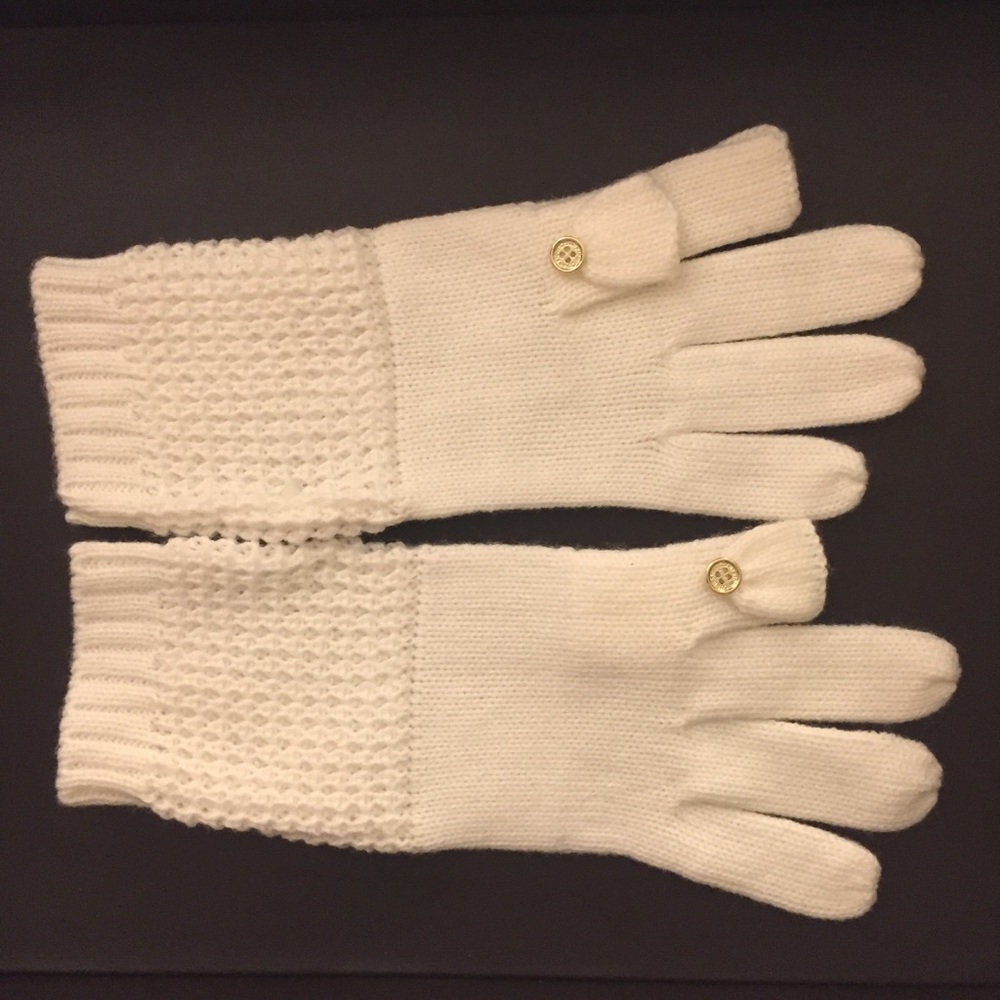 Calvin Klein Tech Friendly Off White Knit Gloves One Size